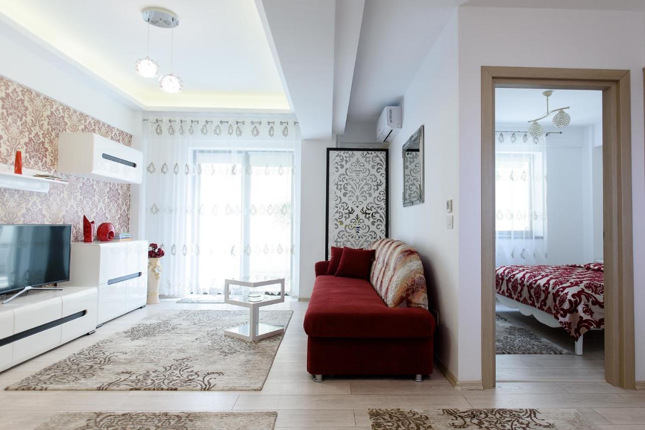 Carla'S Apartment, Airport & Train Station Shuttle Iasi Exteriér fotografie